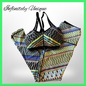 VSX Sport patterned leggings and sports bra set